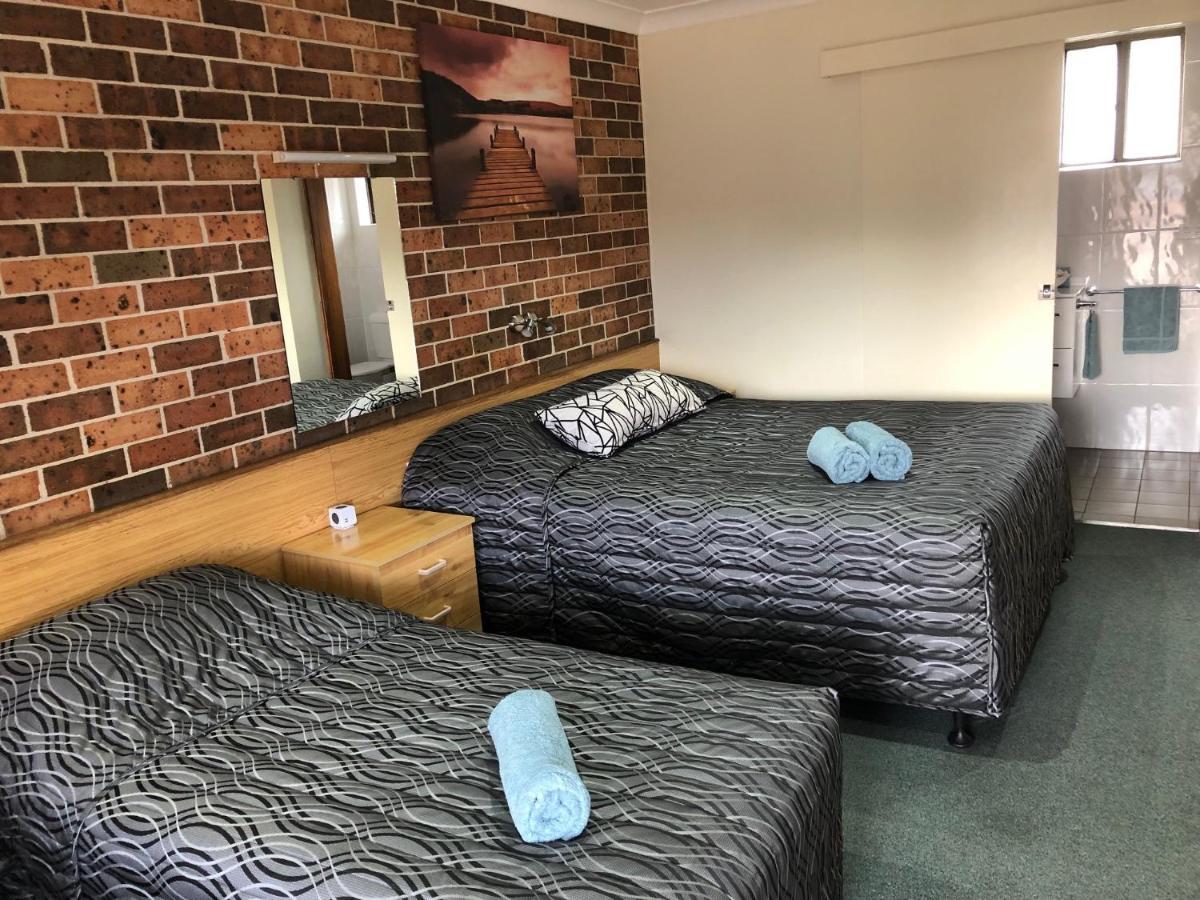 Denman Motor Inn Eksteriør bilde